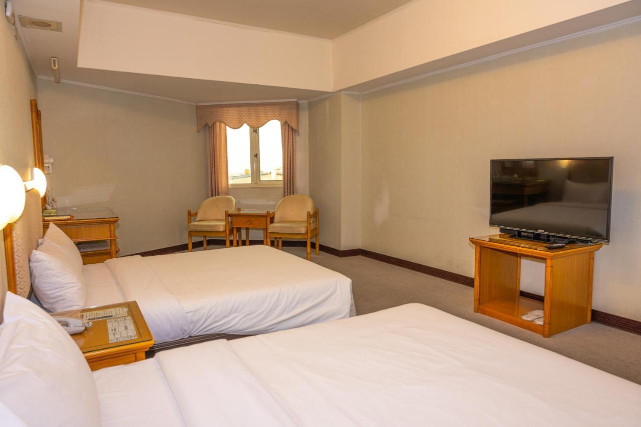 Kenting City Gate Hotel Heng-ch'un Kültér fotó